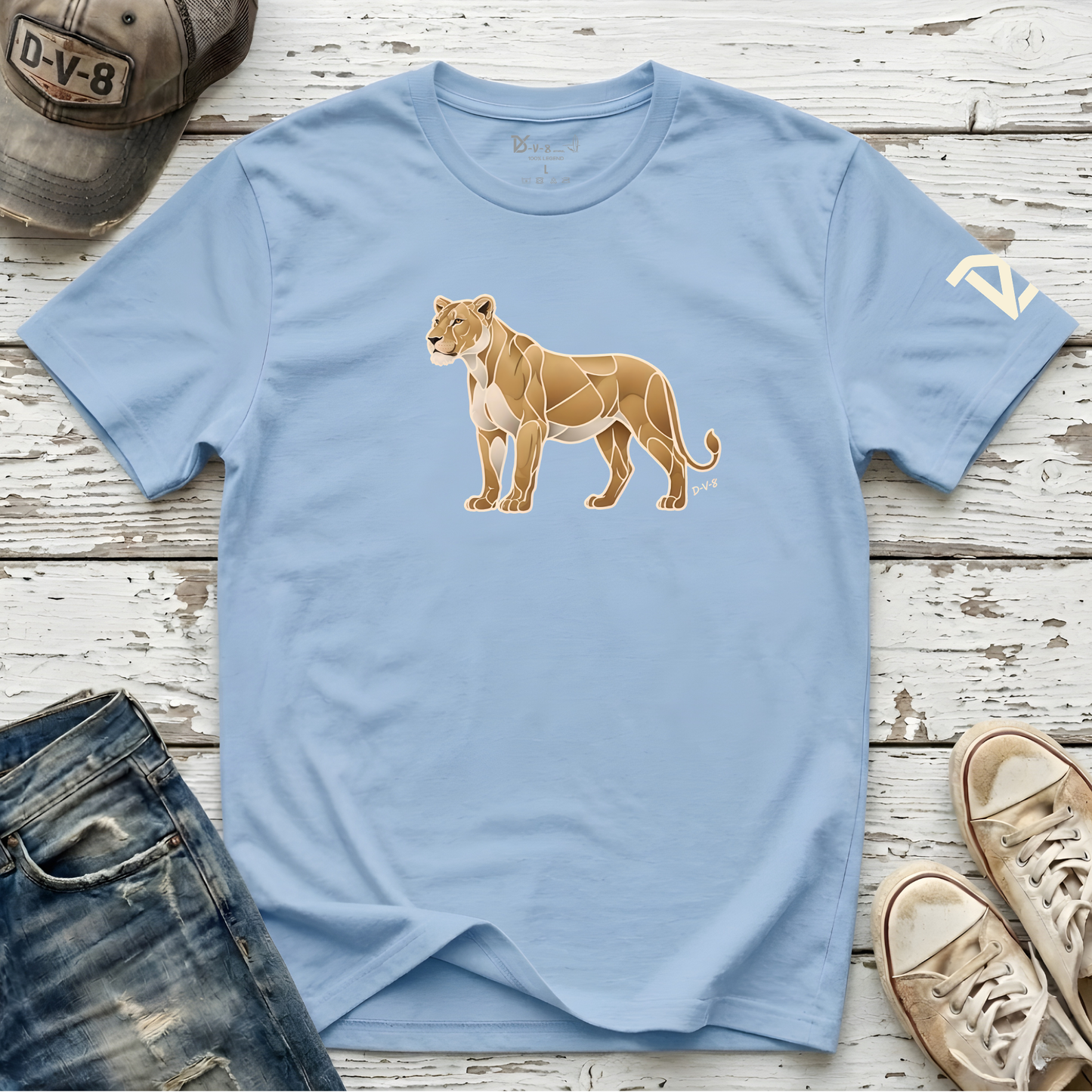 Lioness Tee